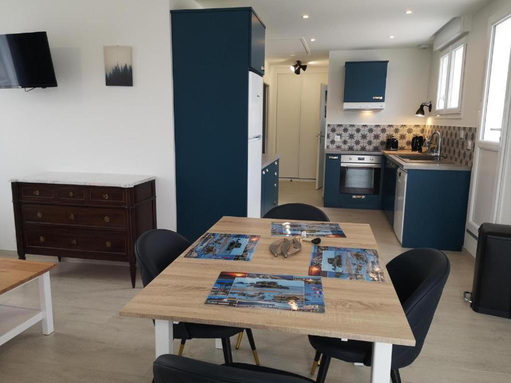 Place Alexandre Stanier Apt N 7 Avec Terrasse Asnelles Luaran gambar